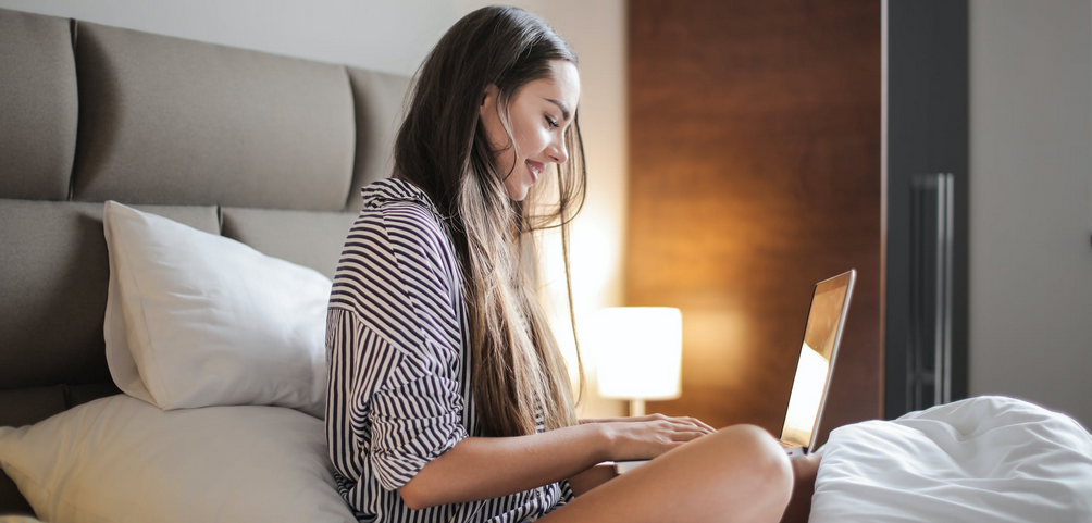 woman with laptop